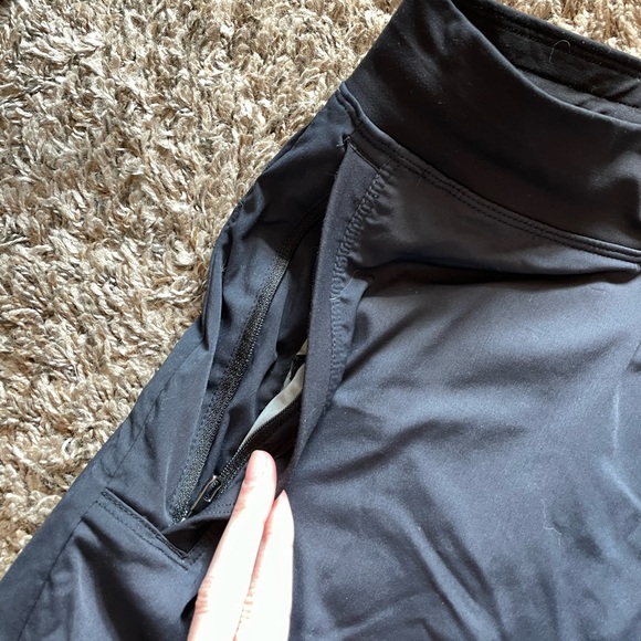 Lululemon joggers - Picture 8 of 9